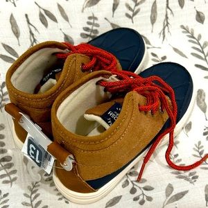 Boys size 13 Osk Kosh